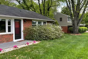 13209 Thornton Dr, Gainesville, VA 20155 - Photo 3