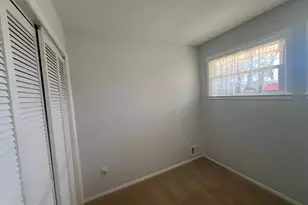 13209 Thornton Dr, Gainesville, VA 20155 - Photo 9