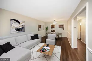 12950 Lockleven Ln, Woodbridge, VA 22192 - Photo 3