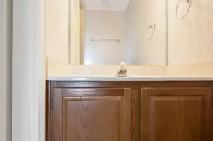 12950 Lockleven Ln, Woodbridge, VA 22192 - Photo 31