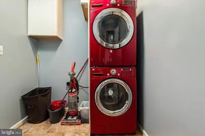 8107 Landfall Court, Gainesville, VA 20155 - Photo 17