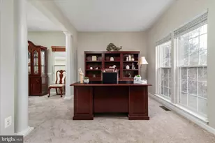 8107 Landfall Ct, Gainesville, VA 20155 - Photo 3