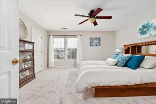 8107 Landfall Ct, Gainesville, VA 20155 - Photo 19