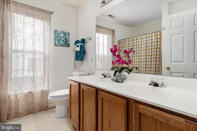 8107 Landfall Court, Gainesville, VA 20155 - Photo 27