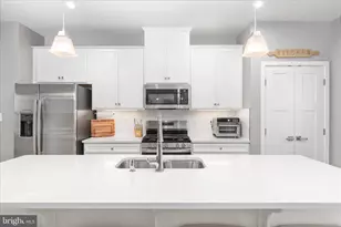 10318 Heritage Trl Ct, Manassas, VA 20109 - Photo 15