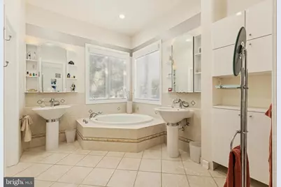 8268 Roxborough Loop, Gainesville, VA 20155 - Photo 67