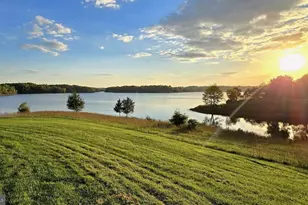 8268 Roxborough Loop, Gainesville, VA 20155 - Photo 137