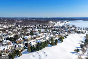 8268 Roxborough Loop, Gainesville, VA 20155 - Photo 125