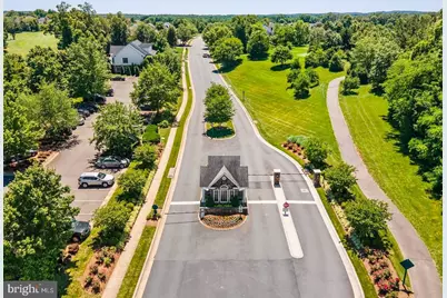8268 Roxborough Loop, Gainesville, VA 20155 - Photo 133