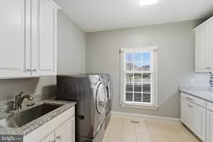 8382 Pedigrue Ct, Gainesville, VA 20155 - Photo 21