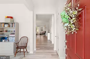 12504 Cavalier Frst Ct, Bristow, VA 20136 - Photo 11