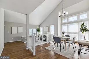 15056 Silver Leaf Ct, Dumfries, VA 22025 - Photo 3