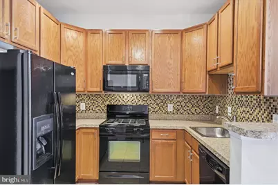 2173 Abbottsbury Way #., Woodbridge, VA 22191 - Photo 9