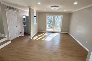 4116 Hampstead Ln, Woodbridge, VA 22192 - Photo 3