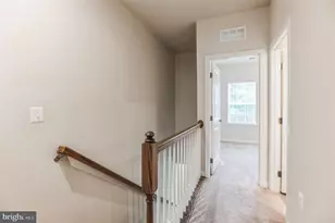 18315 Reaper Hill Unit Ct, Triangle, VA 22172 - Photo 17