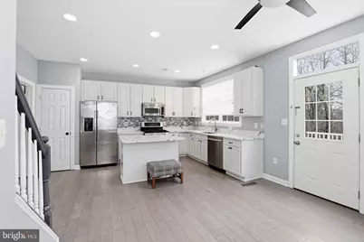 15676 Avocet Loop, Woodbridge, VA 22191 - Photo 5