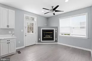 15676 Avocet Loop, Woodbridge, VA 22191 - Photo 11