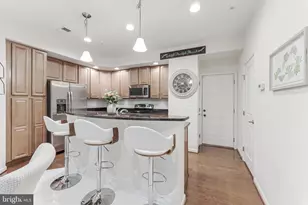 6908 Kona Dr, Gainesville, VA 20155 - Photo 13