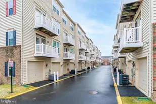 6908 Kona Dr, Gainesville, VA 20155 - Photo 39