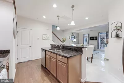 6908 Kona Drive, Gainesville, VA 20155 - Photo 19