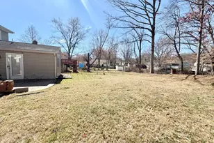 13612 Lindendale Rd, Woodbridge, VA 22193 - Photo 19