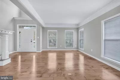 4925 Breeze Way, Dumfries, VA 22025 - Photo 9