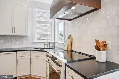 4925 Breeze Way, Dumfries, VA 22025 - Photo 31