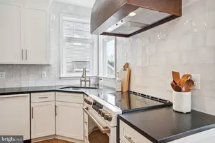 4925 Breeze Way, Dumfries, VA 22025 - Photo 31