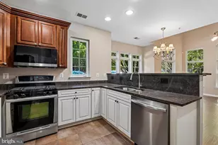 7140 Little Thames Drive, Gainesville, VA 20155 - Photo 7