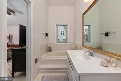 124 E Colonial Drive, Occoquan, VA 22125 - Photo 19