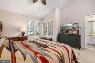 124 E Colonial Dr, Occoquan, VA 22125 - Photo 17