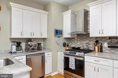 124 E Colonial Drive, Occoquan, VA 22125 - Photo 13