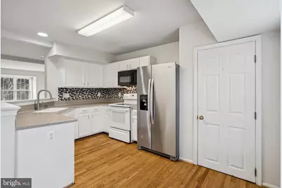 14324 Springfield Court, Gainesville, VA 20155 - Photo 19
