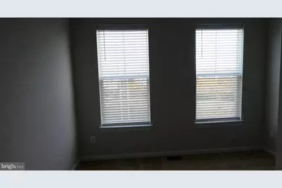 2329 Stephanie Tessa Lane, Woodbridge, VA 22191 - Photo 17