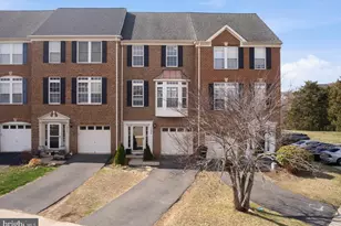15098 Danehurst Cir, Gainesville, VA 20155 - Photo 1