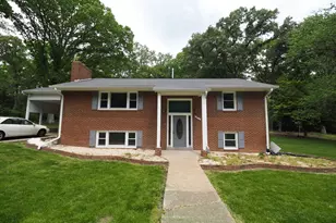 6910 Token Valley Rd, Manassas, VA 20112 - Photo 1