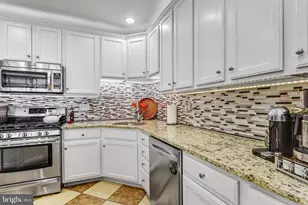 14345 Verde Pl, Haymarket, VA 20169 - Photo 13