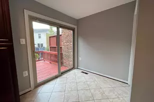 11353 Cromwell Ct, Woodbridge, VA 22192 - Photo 11