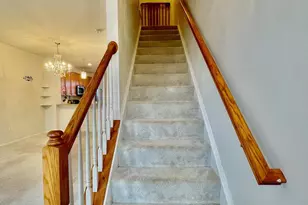 15706 John Diskin Cir, Woodbridge, VA 22191 - Photo 11