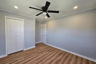 1717 Varsity Dr, Woodbridge, VA 22191 - Photo 17