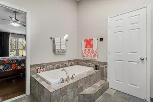 13104 Holly Leaf Ct, Woodbridge, VA 22192 - Photo 23