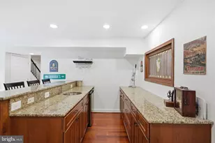 8151 Cancun Ct, Gainesville, VA 20155 - Photo 43