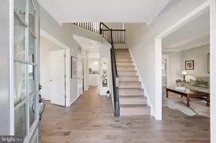 8151 Cancun Ct, Gainesville, VA 20155 - Photo 9