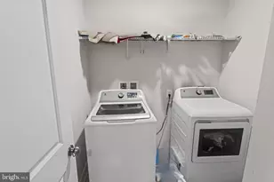 1330 Rail Stop Dr, Woodbridge, VA 22191 - Photo 19