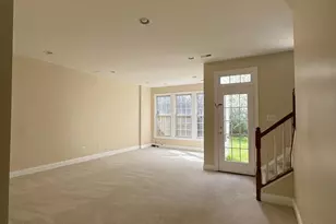 6920 Stanwick Square, Gainesville, VA 20155 - Photo 25