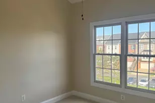 6920 Stanwick Square, Gainesville, VA 20155 - Photo 19