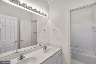 5725 Caribbean Ct, Haymarket, VA 20169 - Photo 43