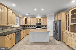 5725 Caribbean Ct, Haymarket, VA 20169 - Photo 23