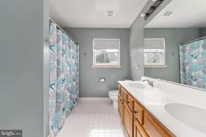 5568 Roundtree Drive, Woodbridge, VA 22193 - Photo 41