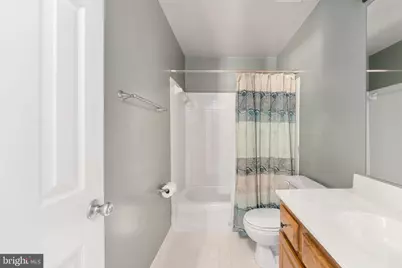 5568 Roundtree Drive, Woodbridge, VA 22193 - Photo 31